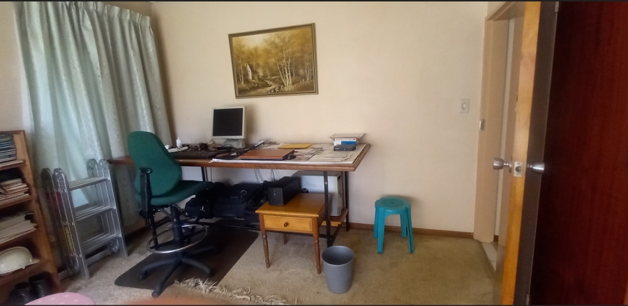 3 Bedroom Property for Sale in Waterkloof Ridge Gauteng