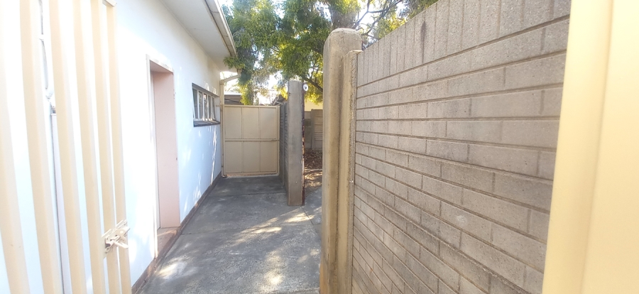 3 Bedroom Property for Sale in Waterkloof Ridge Gauteng