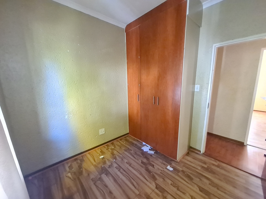 To Let 3 Bedroom Property for Rent in Magaliessig Gauteng