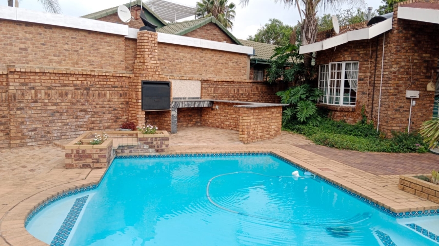 3 Bedroom Property for Sale in Dalpark Ext 1 Gauteng