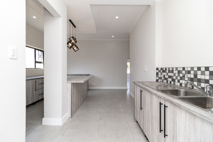 3 Bedroom Property for Sale in Northmead Gauteng