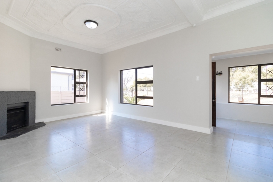 3 Bedroom Property for Sale in Northmead Gauteng
