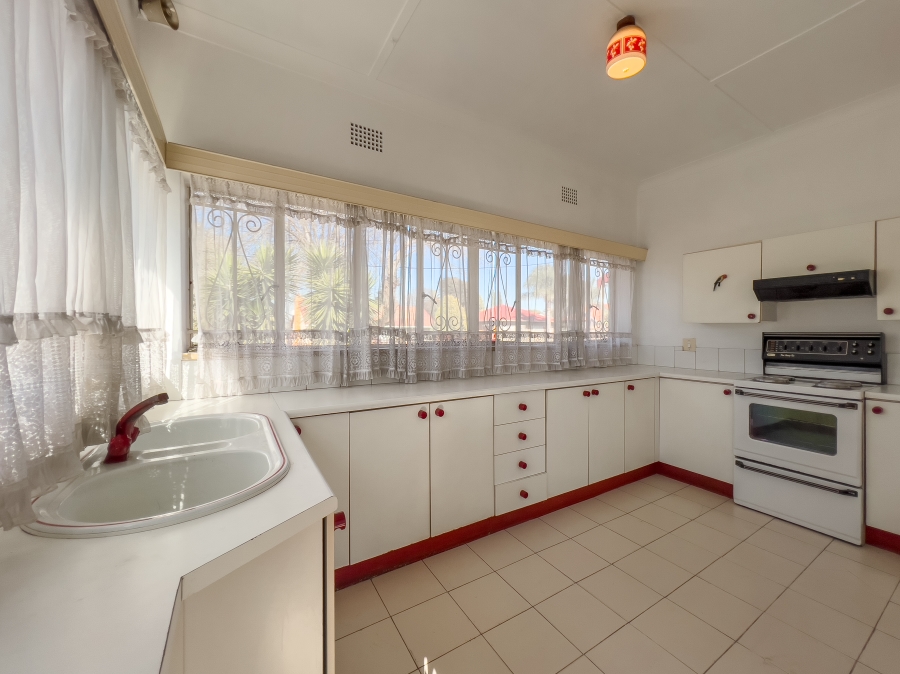 3 Bedroom Property for Sale in Birchleigh Gauteng