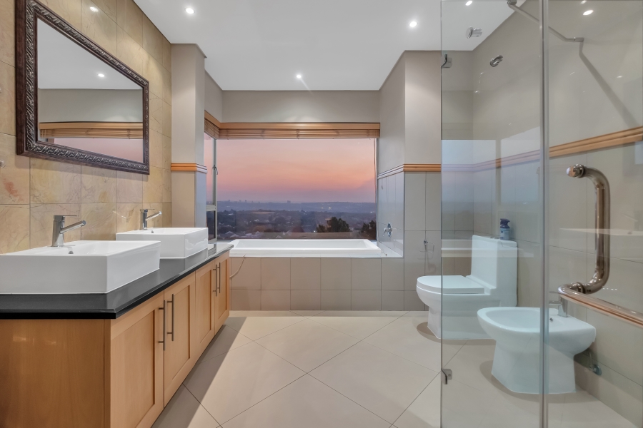 2 Bedroom Property for Sale in Morningside Gauteng