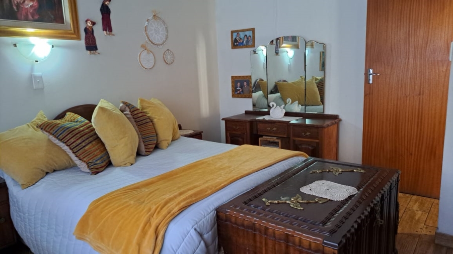 5 Bedroom Property for Sale in Vanderbijlpark SE 2 Gauteng
