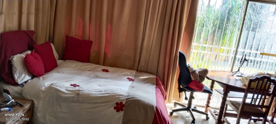 4 Bedroom Property for Sale in Selcourt Gauteng