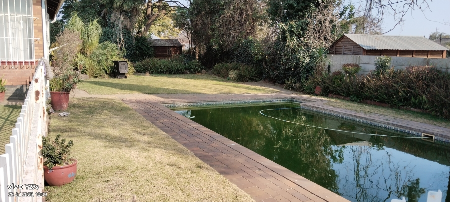 4 Bedroom Property for Sale in Selcourt Gauteng