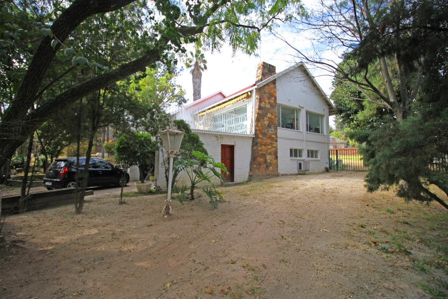 To Let 3 Bedroom Property for Rent in Ferndale Gauteng