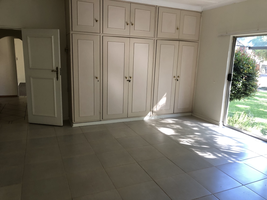 3 Bedroom Property for Sale in Bedfordview Gauteng