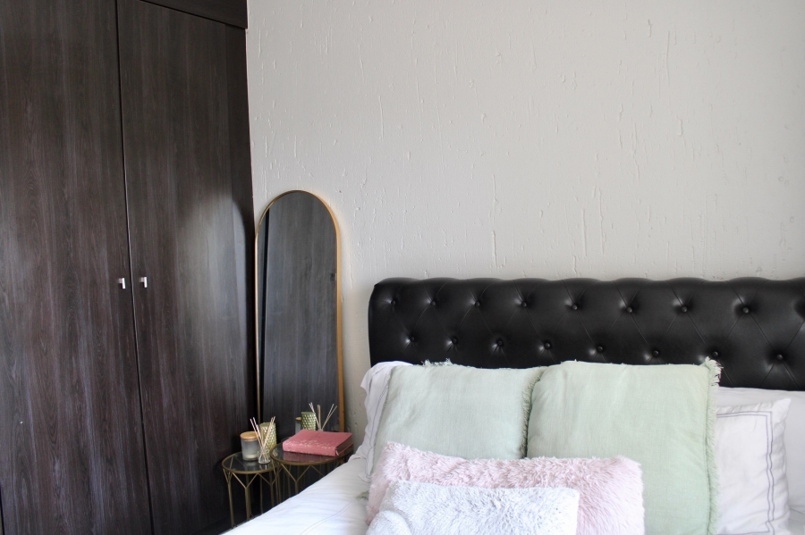 2 Bedroom Property for Sale in Paulshof Gauteng