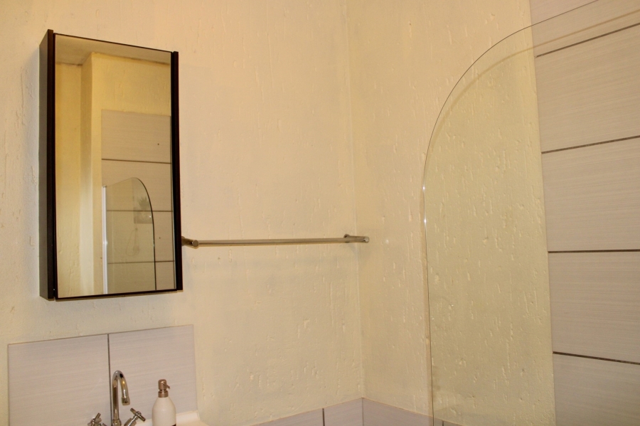 2 Bedroom Property for Sale in Paulshof Gauteng