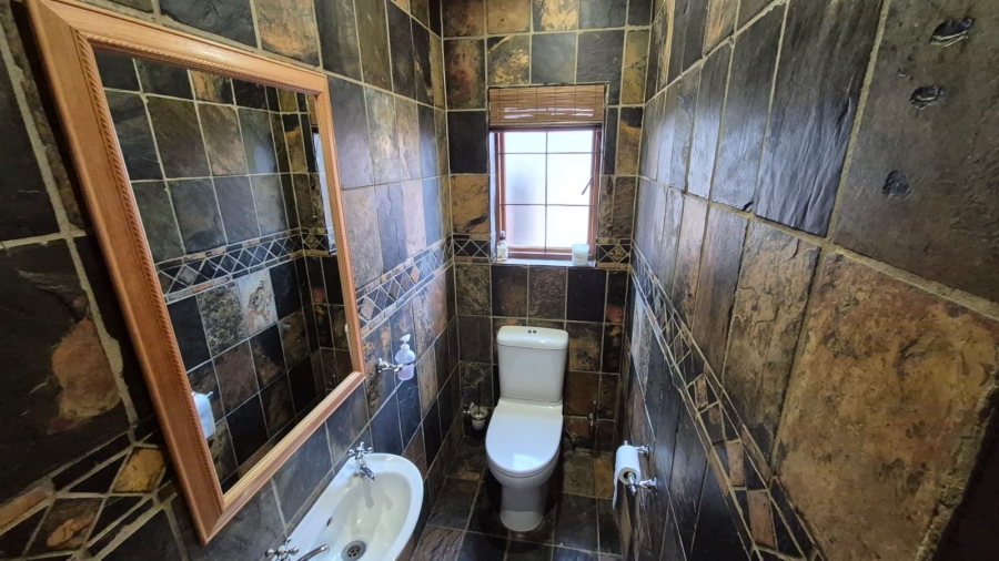 3 Bedroom Property for Sale in Eldoraigne Gauteng