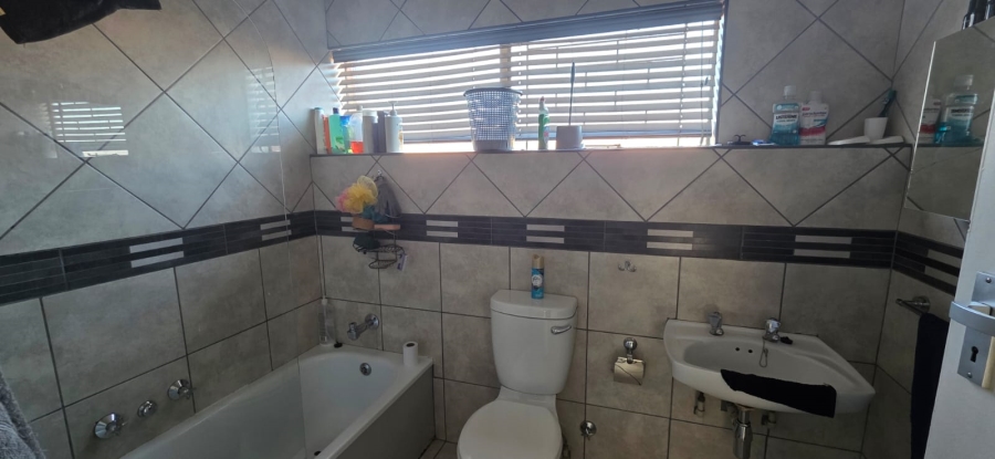3 Bedroom Property for Sale in Vanderbijlpark CE 3 Gauteng
