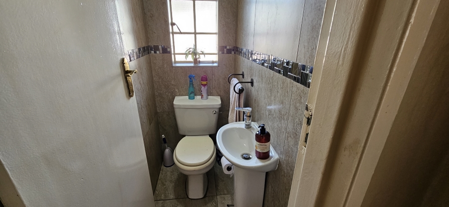3 Bedroom Property for Sale in Randhart Gauteng