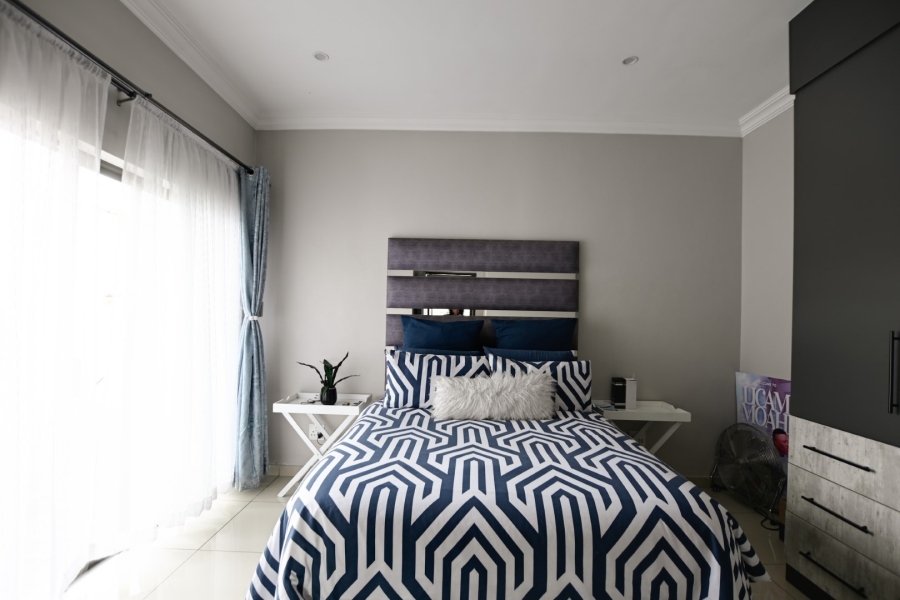 5 Bedroom Property for Sale in Zambezi Manor Lifestyle Estate Gauteng