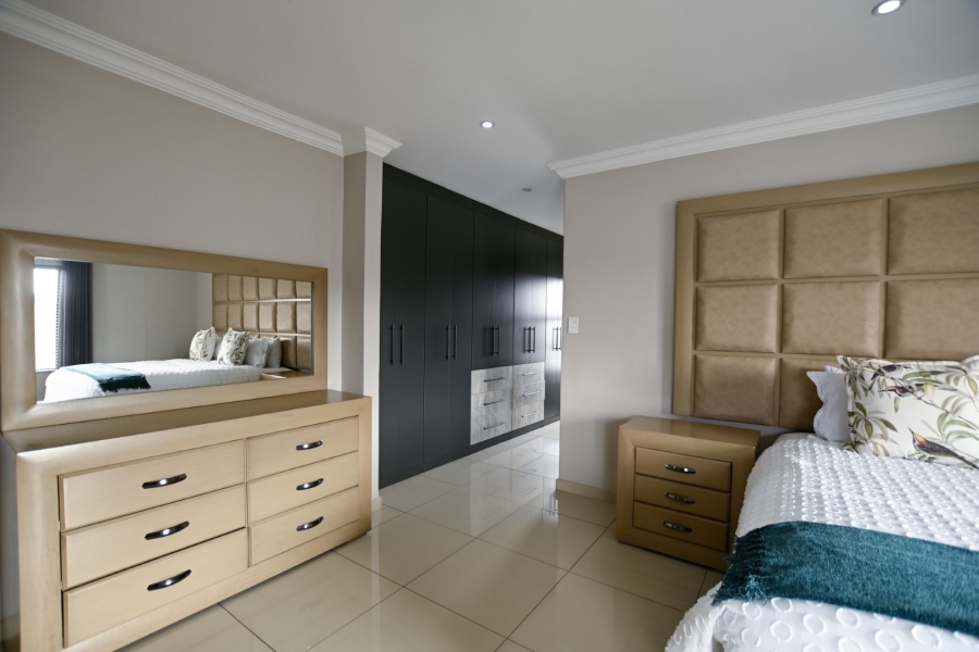 5 Bedroom Property for Sale in Zambezi Manor Lifestyle Estate Gauteng