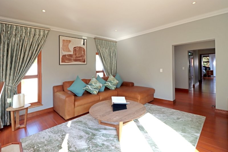 To Let 4 Bedroom Property for Rent in Northcliff Gauteng
