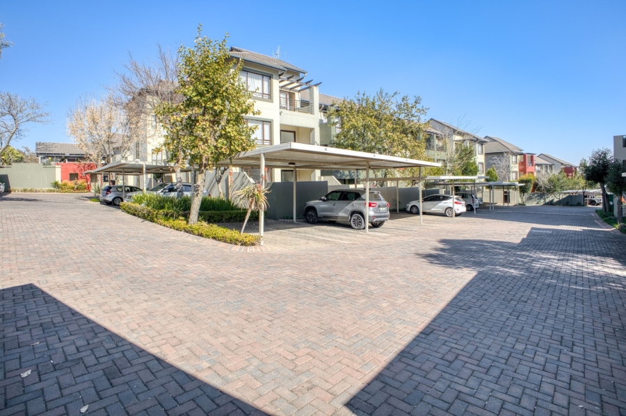 0 Bedroom Property for Sale in Lonehill Gauteng