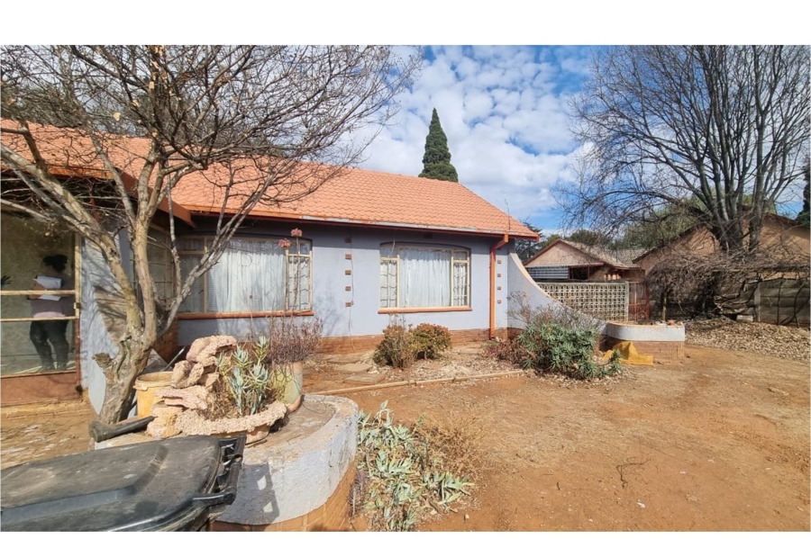3 Bedroom Property for Sale in Krugersrus Gauteng