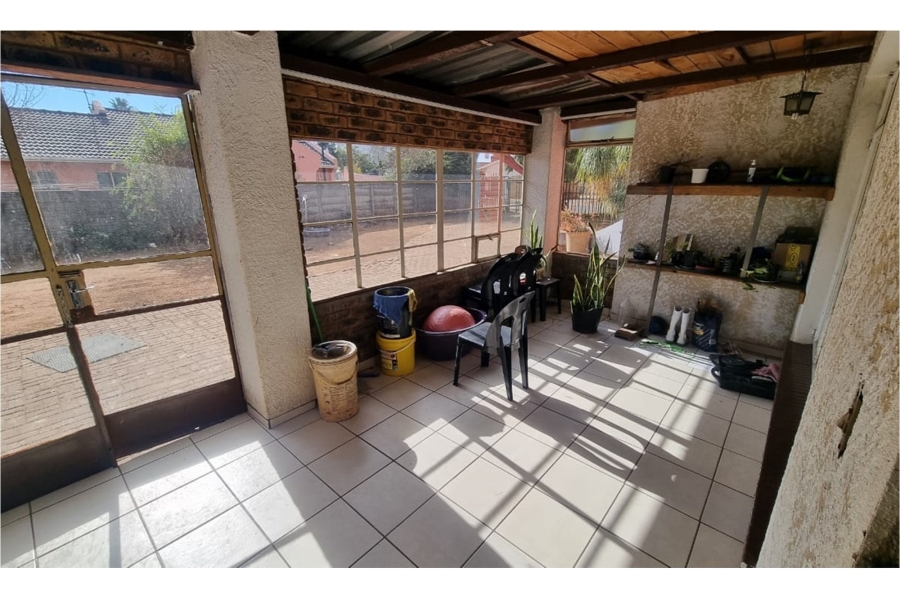 3 Bedroom Property for Sale in Krugersrus Gauteng