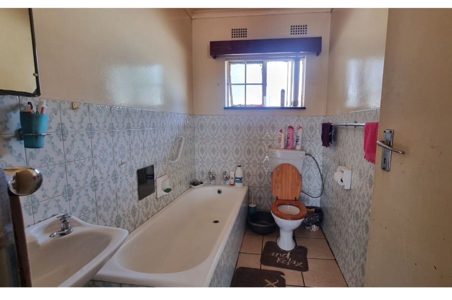 3 Bedroom Property for Sale in Krugersrus Gauteng