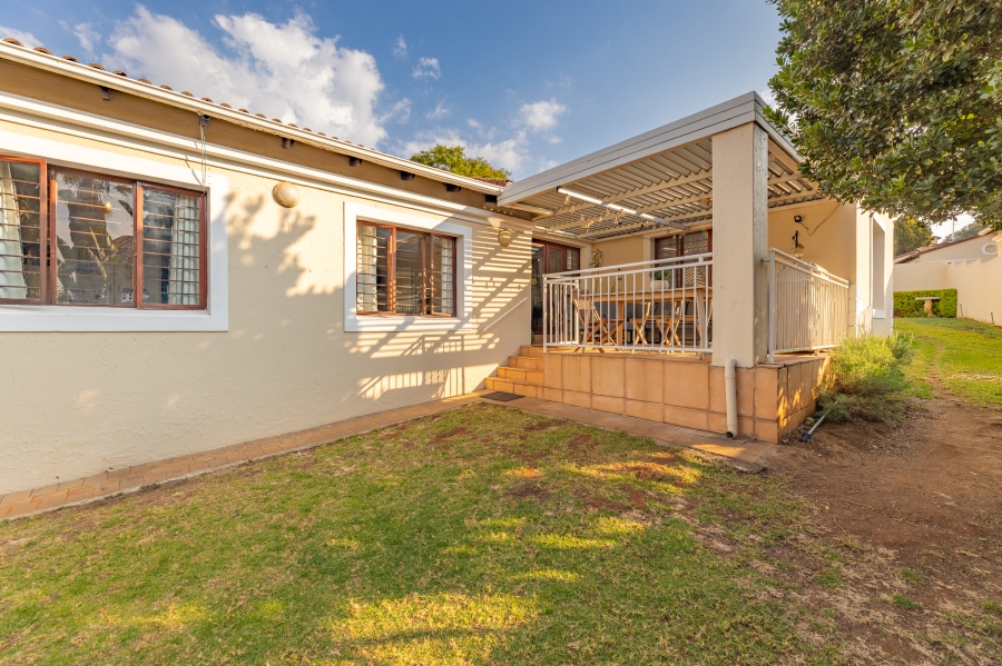 3 Bedroom Property for Sale in Lonehill Gauteng