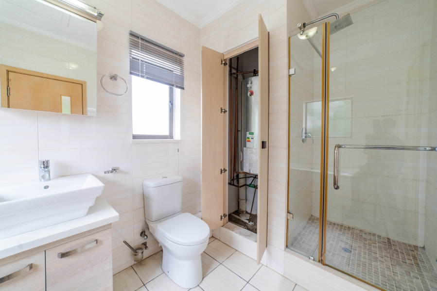 To Let 2 Bedroom Property for Rent in Kengies Gauteng
