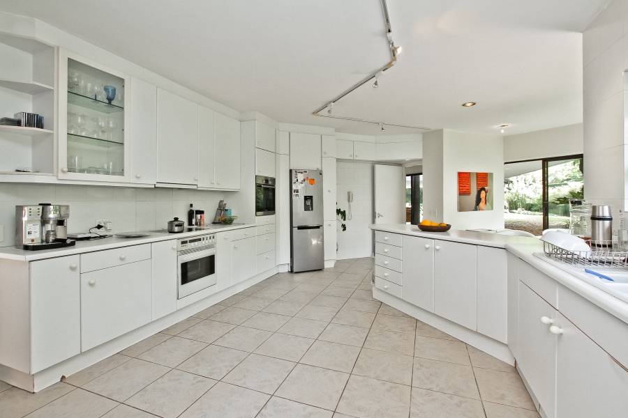 1 Bedroom Property for Sale in Atholl Gauteng