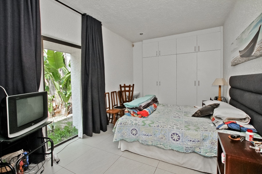 1 Bedroom Property for Sale in Atholl Gauteng