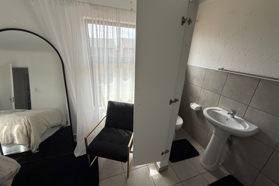 2 Bedroom Property for Sale in Princess A H Gauteng