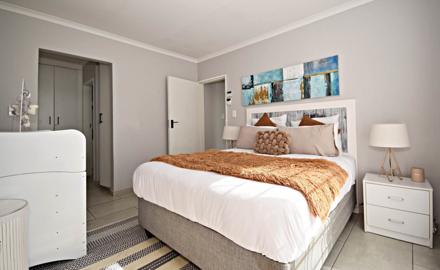 3 Bedroom Property for Sale in Bromhof Gauteng