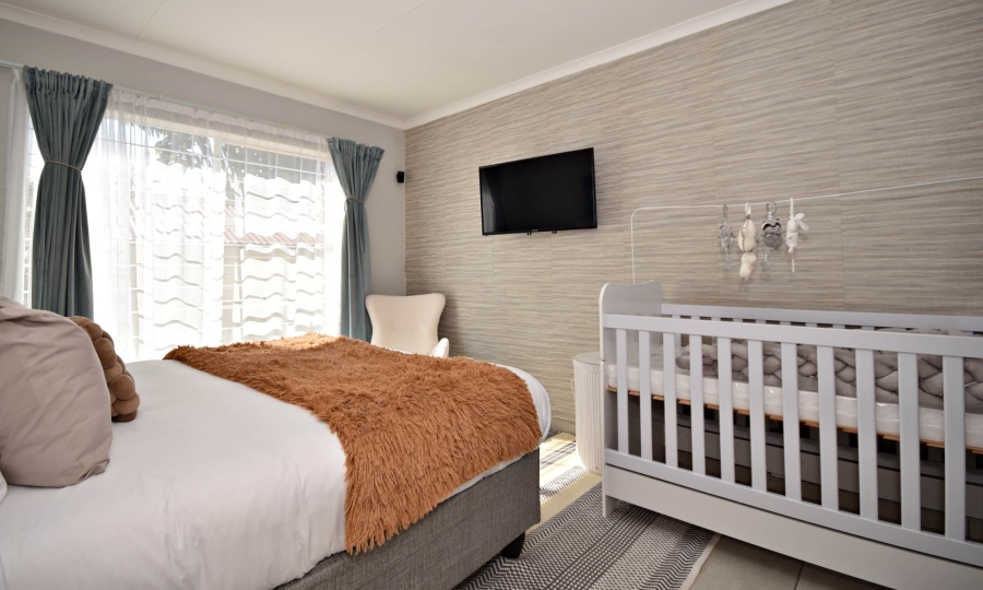 3 Bedroom Property for Sale in Bromhof Gauteng