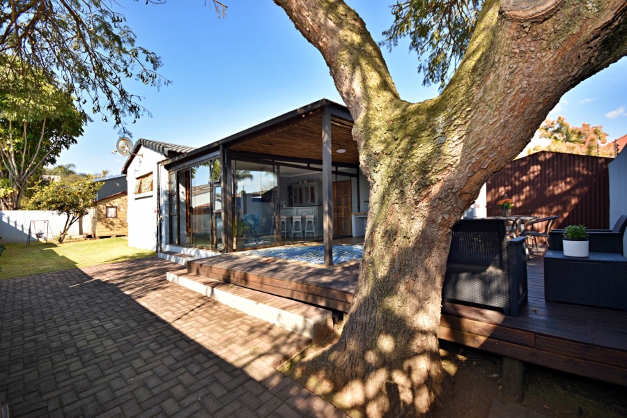 3 Bedroom Property for Sale in Bromhof Gauteng