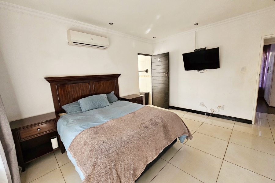 3 Bedroom Property for Sale in Eldoraigne Gauteng
