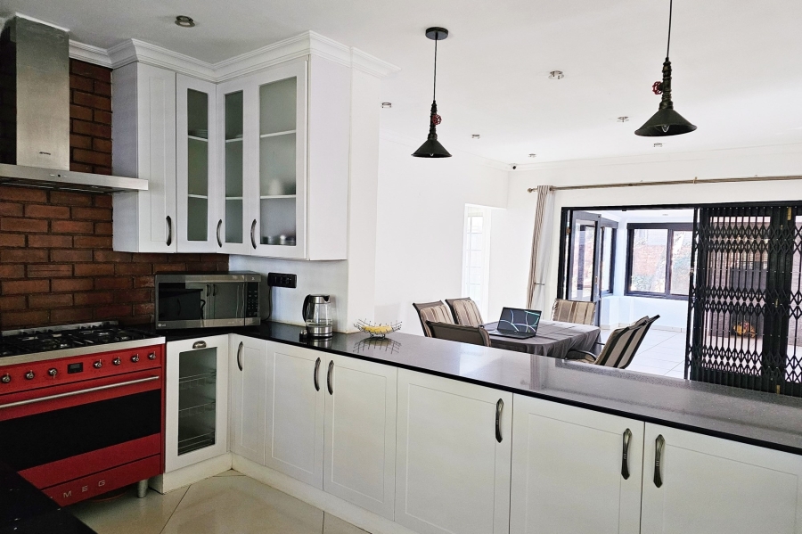 3 Bedroom Property for Sale in Eldoraigne Gauteng