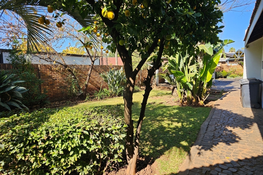 3 Bedroom Property for Sale in Eldoraigne Gauteng