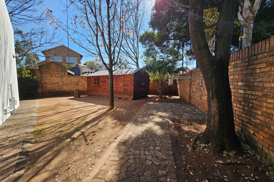 3 Bedroom Property for Sale in Eldoraigne Gauteng