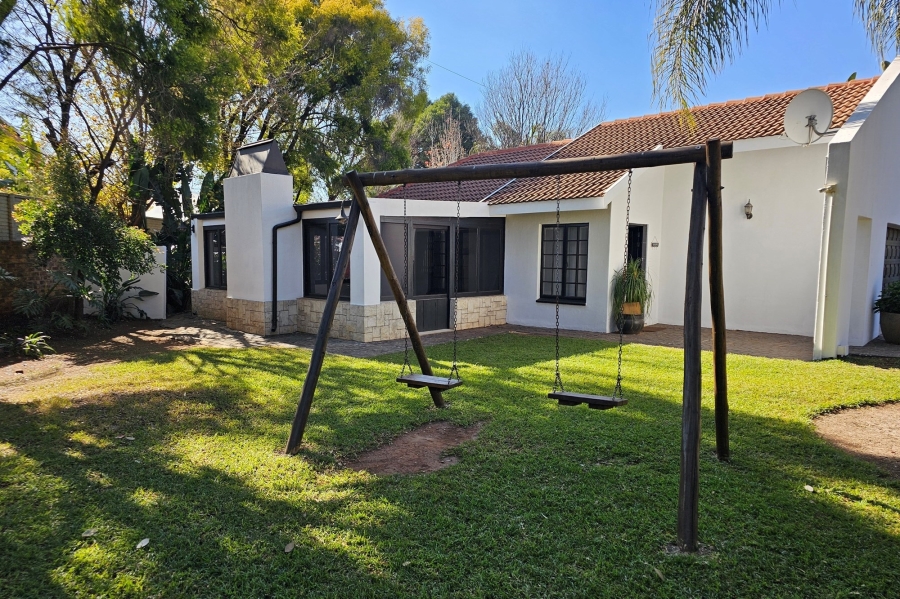 3 Bedroom Property for Sale in Eldoraigne Gauteng