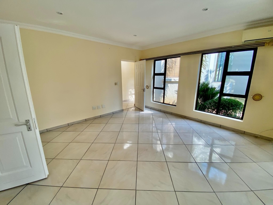 To Let 4 Bedroom Property for Rent in Morningside Gauteng