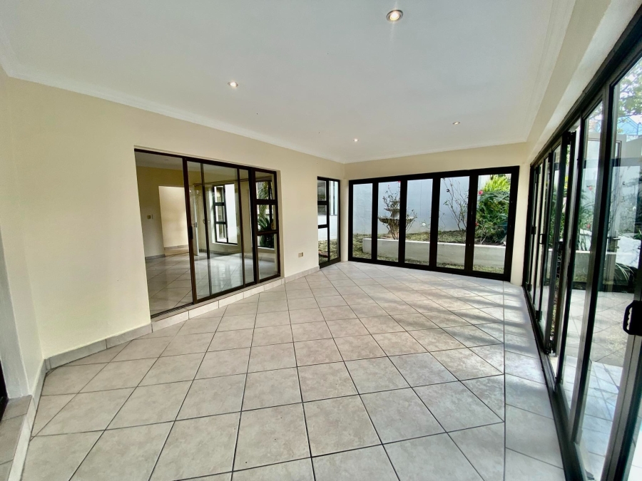 To Let 4 Bedroom Property for Rent in Morningside Gauteng