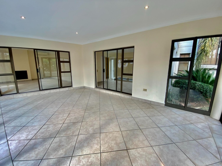 To Let 4 Bedroom Property for Rent in Morningside Gauteng