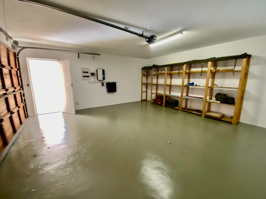 To Let 4 Bedroom Property for Rent in Morningside Gauteng