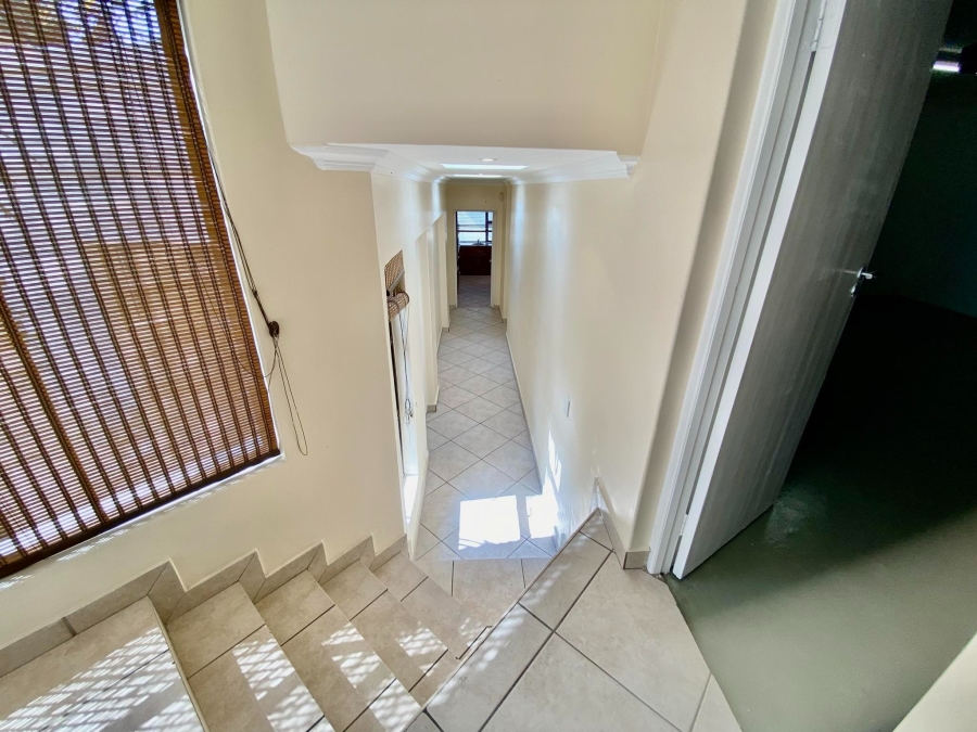 To Let 4 Bedroom Property for Rent in Morningside Gauteng