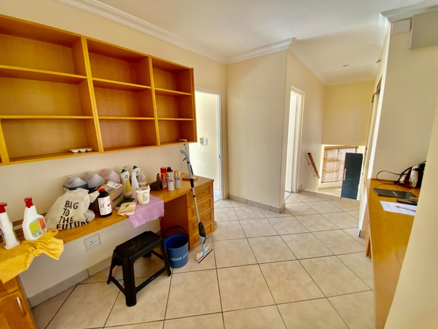 To Let 4 Bedroom Property for Rent in Morningside Gauteng