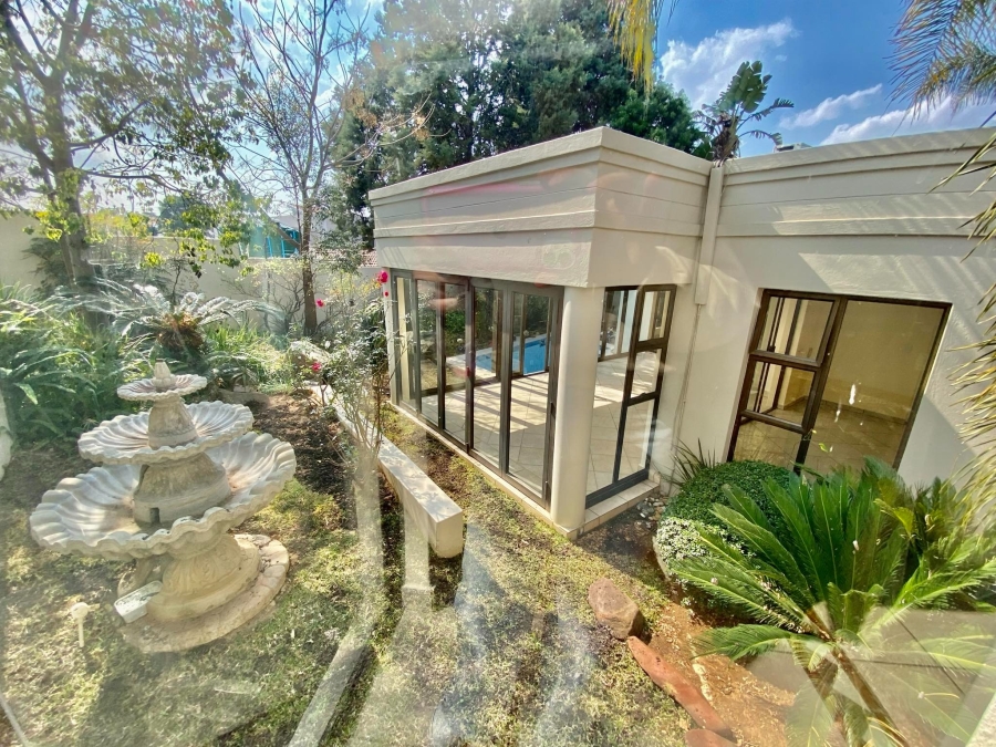 To Let 4 Bedroom Property for Rent in Morningside Gauteng