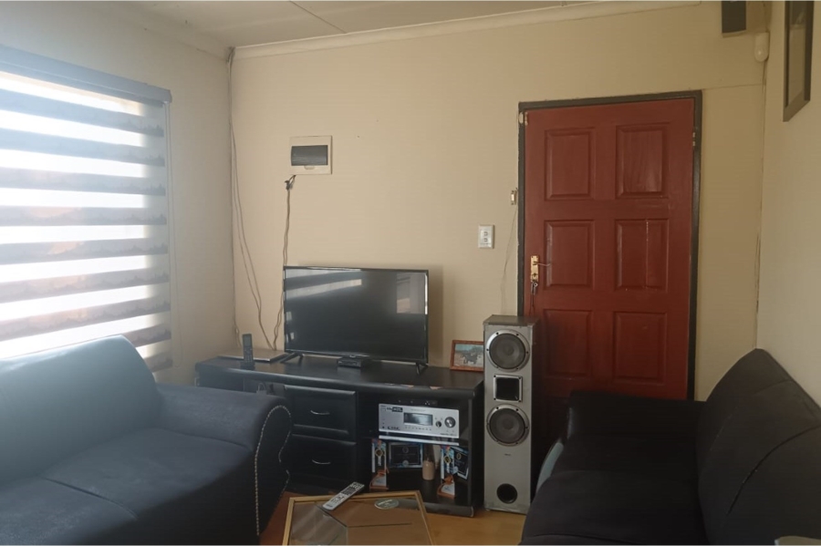 2 Bedroom Property for Sale in Cosmo City Gauteng