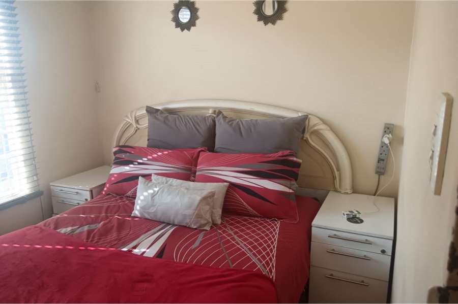 2 Bedroom Property for Sale in Cosmo City Gauteng