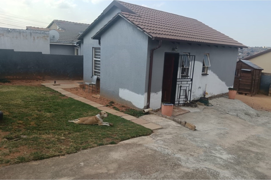 2 Bedroom Property for Sale in Cosmo City Gauteng