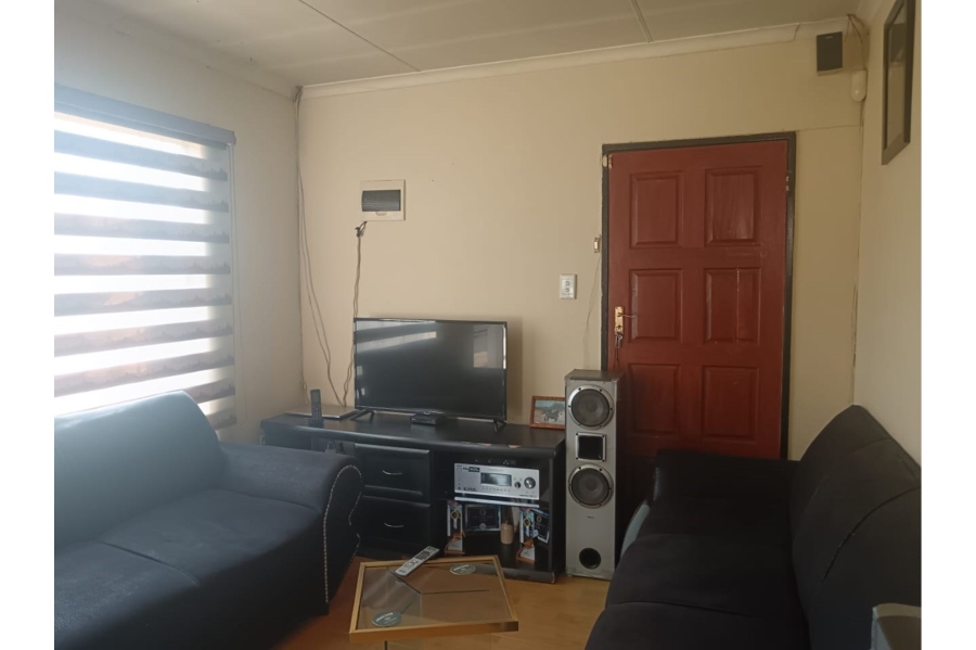 2 Bedroom Property for Sale in Cosmo City Gauteng