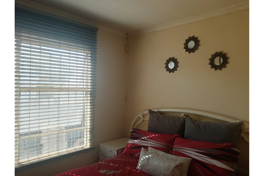 2 Bedroom Property for Sale in Cosmo City Gauteng